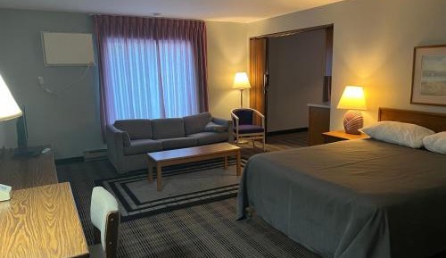 Queen Suite