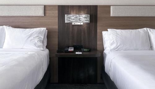 Standard Queen Room with Two Queen Beds