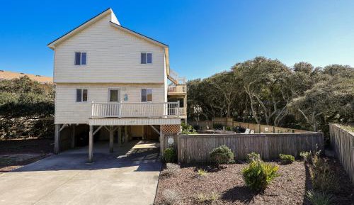 Four-Bedroom Apartment