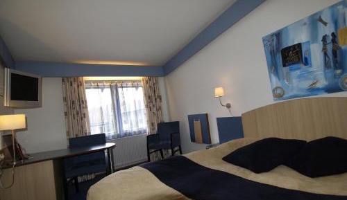 Small Double or Twin Room