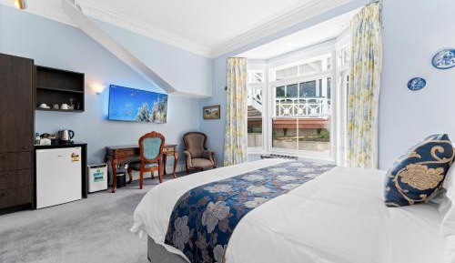 King Room with Garden View