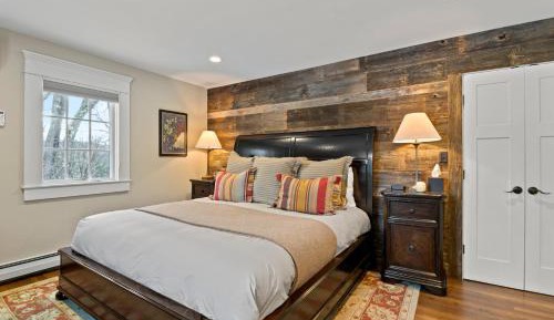 Family Room with Shower