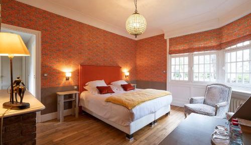 Suite with Garden View