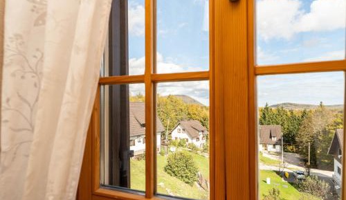 Deluxe King Room with Park View