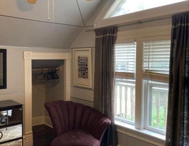 Queen Room with Shared Bathroom