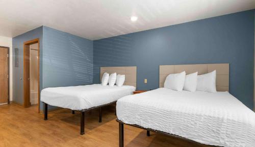 Queen Suite with Two Queen Beds - Non Smoking