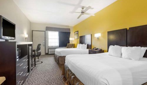 Queen Room with Two Queen Beds