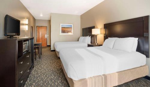 Queen Room with Two Queen Beds