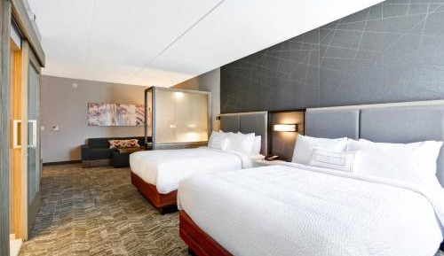 Double Suite with Two Double Beds and Trundle Sofa