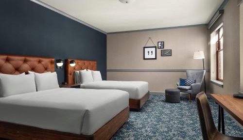 Queen Room with Two Queen Beds - Mobility Accessible with Roll-in Shower