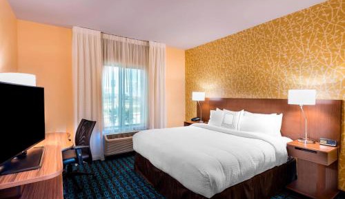 King Room - Hearing Accessible