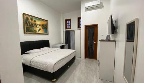 Standard King Room