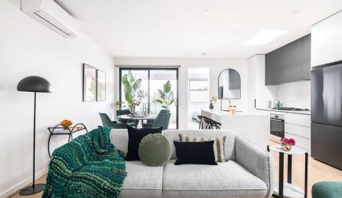 Three-Bedroom Townhouse