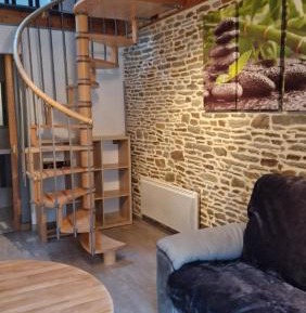 Apartment - Split Level