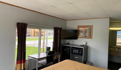 King Room with Mountain View
