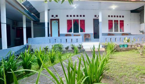 Family Room with Private Bathroom