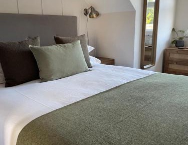 King Room with Garden View