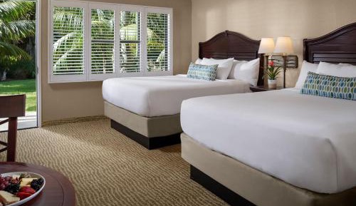 Resort Room 2 Queens