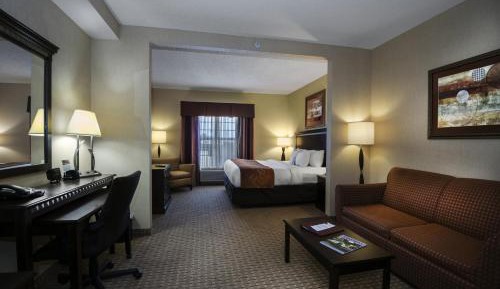 King Suite - Disability Access/Non-Smoking