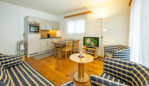Standard Double Suite