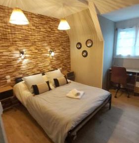 Double Room with Private Bathroom