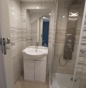 Single Room with Private Bathroom