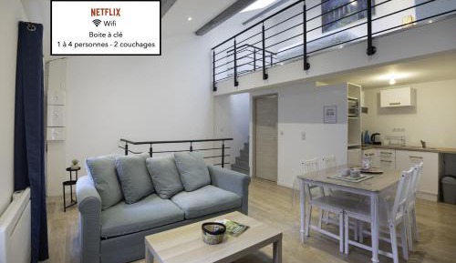 Apartment with Shower