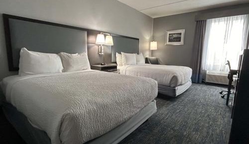 Queen Room with Two Queen Beds - Non-Smoking