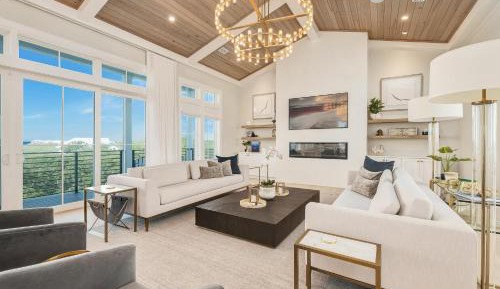 Five-Bedroom Holiday Home