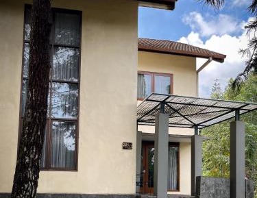 3-Bedroom Family Suite