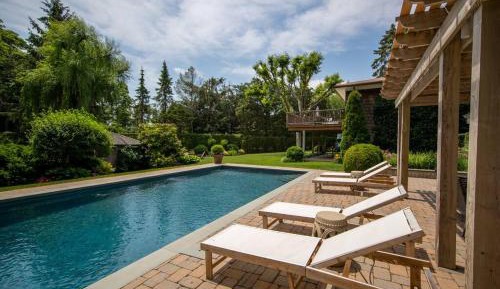 Four-Bedroom Vacation Home