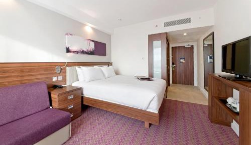 Queen Room with Sofa Bed