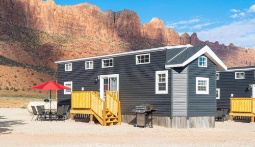 One-Bedroom House