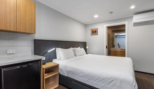 King Room with Pool View