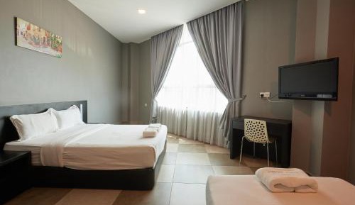 Superior Family Room