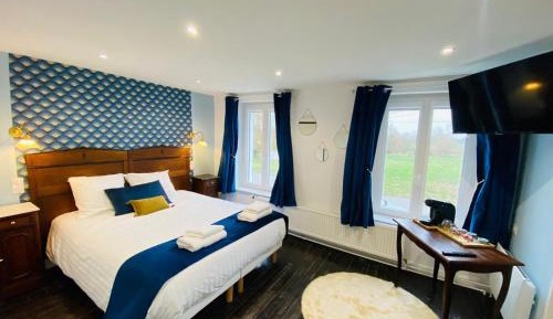 Double Room with Private Bathroom