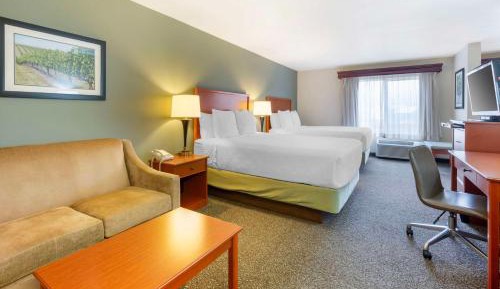 Queen Room with Two Queen Beds