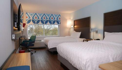 Queen Room with Two Queen Beds