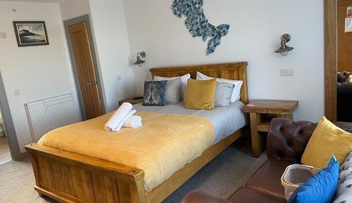 Deluxe Double Room with Bath