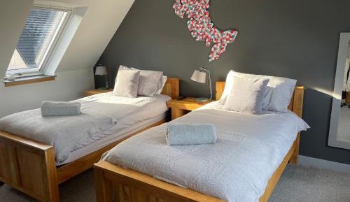 Deluxe Twin Room with Sea View