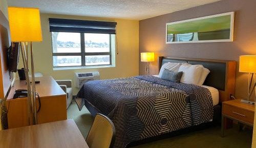 King Room with Lake View