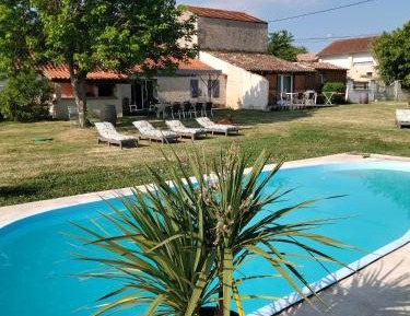 One bedroom chalet with mezzanine