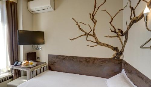 Small Single Room