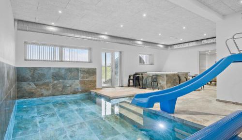 Seven-Bedroom Holiday Home