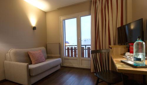 Triple Room with Balcony