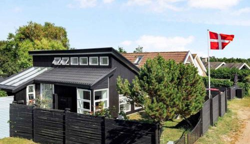 Four-Bedroom Vacation Home