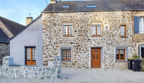 Three-Bedroom Vacation Home 