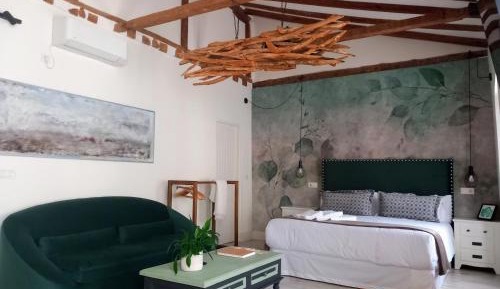  Loft with Balcony