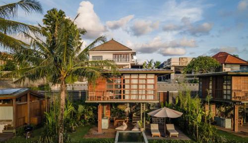 Treehouse Studio with private pool