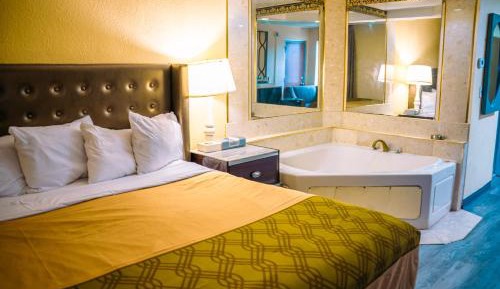 Deluxe Double Room with Bath